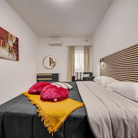 St Julians Apartment 1 San Ġiljan Buitenkant foto