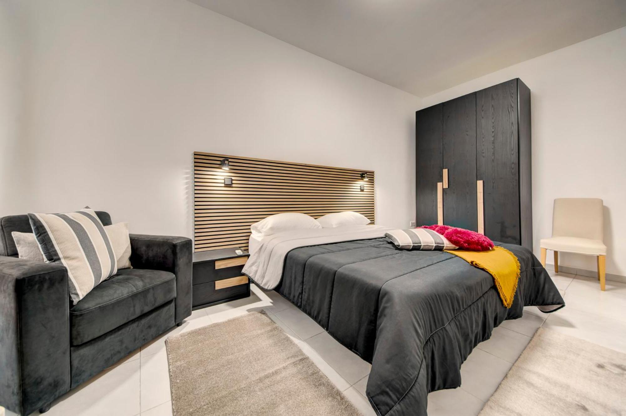 St Julians Apartment 1 San Ġiljan Buitenkant foto